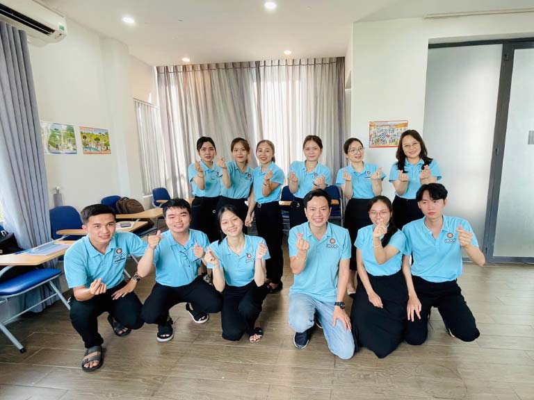 Đội ngũ LEOGO – Trí tuệ, tận tâm, tôn trọng, trung thực