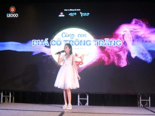 Giọng ca trong vắt của Italy Thanh Huyền