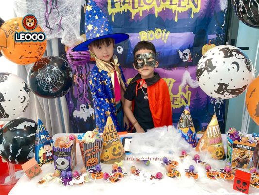 Hóa trang nhiều nhân vật cùng các bé