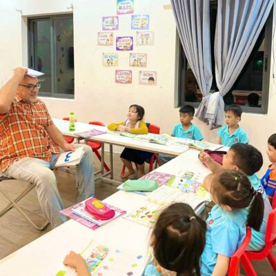 Khóa học 9 cấp độ ở LEOGO