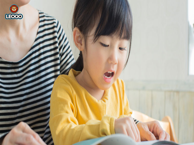 Tập thở đều trước khi thuyết trình tiếng Anh