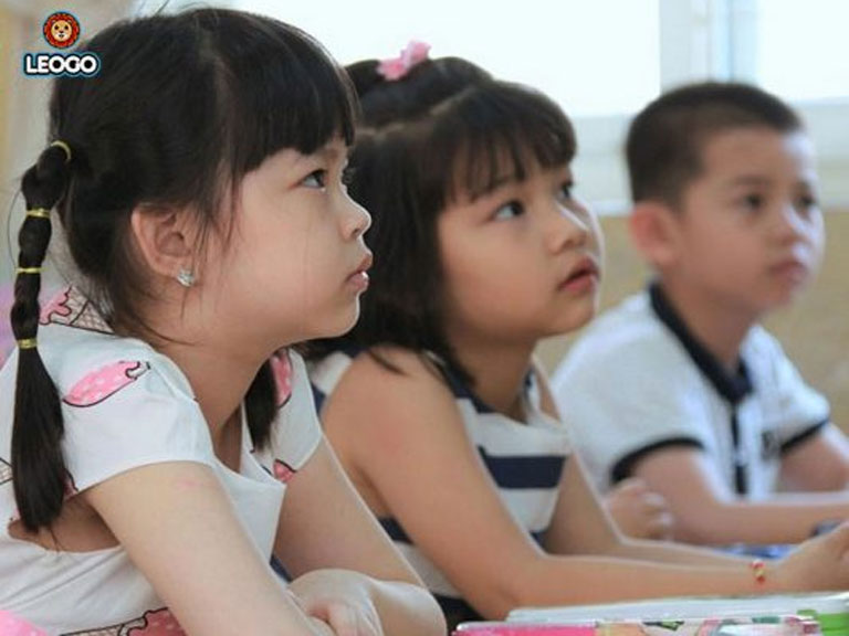 Trẻ sợ học tiếng Anh khi mới bắt đầu