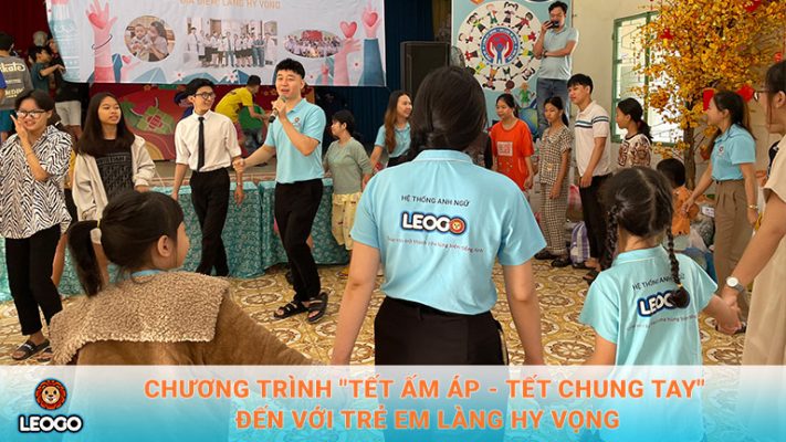 Chương trình "Tết ấm áp - Tết chung tay" đến với trẻ em làng Hy Vọng