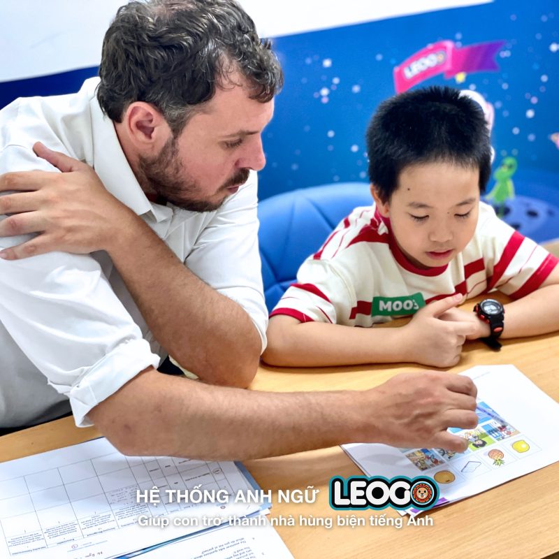 Kỳ thi thử Cambridge YLE (Starters, Movers, Flyers) tại Hệ thống Anh ngữ LEOGO - Trung tâm tiếng Anh trẻ em tốt tại Đà Nẵng