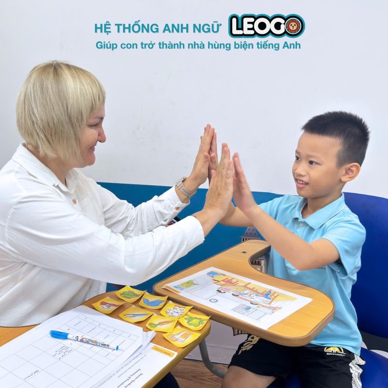 Kỳ thi thử Cambridge YLE (Starters, Movers, Flyers) tại Hệ thống Anh ngữ LEOGO - Trung tâm tiếng Anh trẻ em tốt tại Đà Nẵng