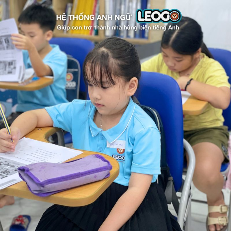 Kỳ thi thử Cambridge YLE (Starters, Movers, Flyers) tại Hệ thống Anh ngữ LEOGO - Trung tâm tiếng Anh trẻ em tốt tại Đà Nẵng