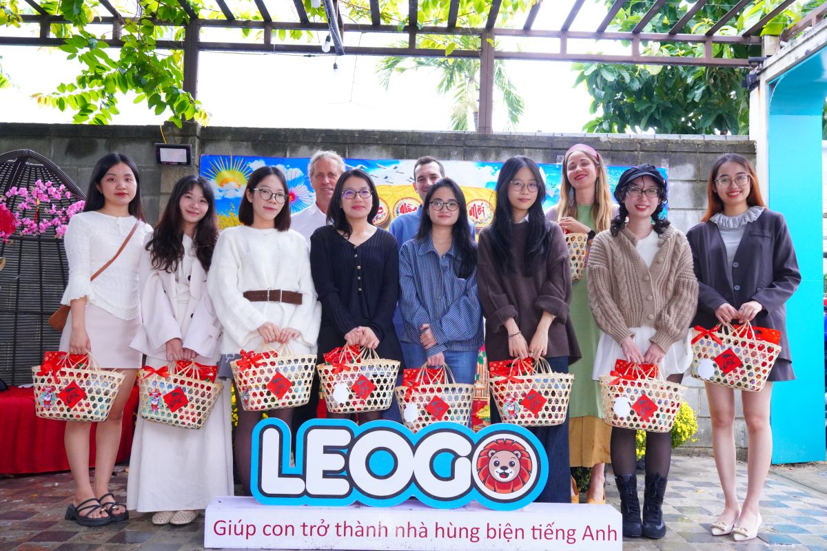 môi trường làm việc LEOGO