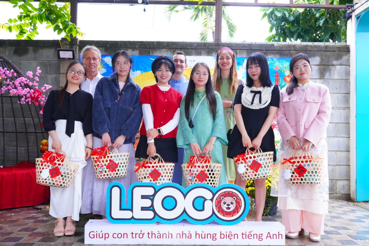 môi trường làm việc LEOGO
